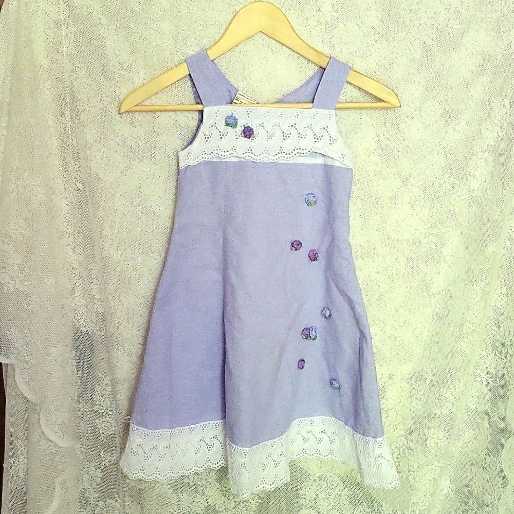 ‎Laura Ashley Purple Dress with Floral and Lace Accents Size Small